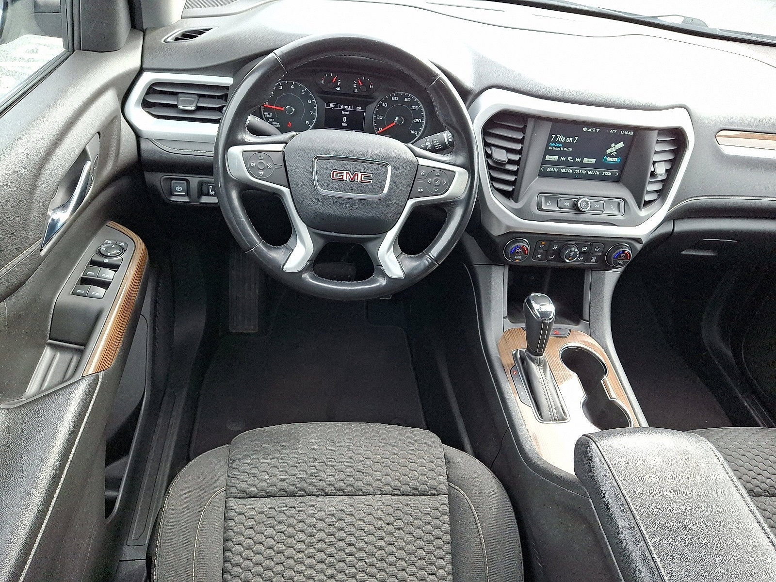 2019 GMC Acadia SLE