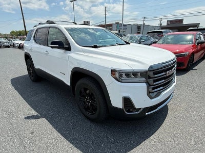 2023 GMC Acadia AT4