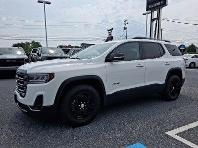 2023 GMC Acadia AT4