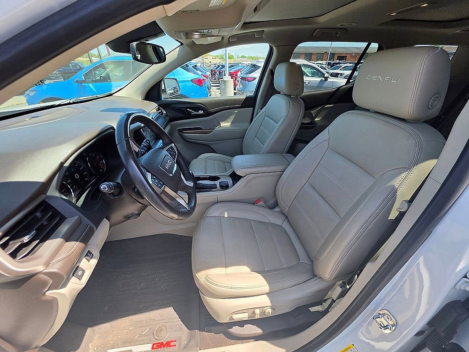 2019 GMC Acadia Denali