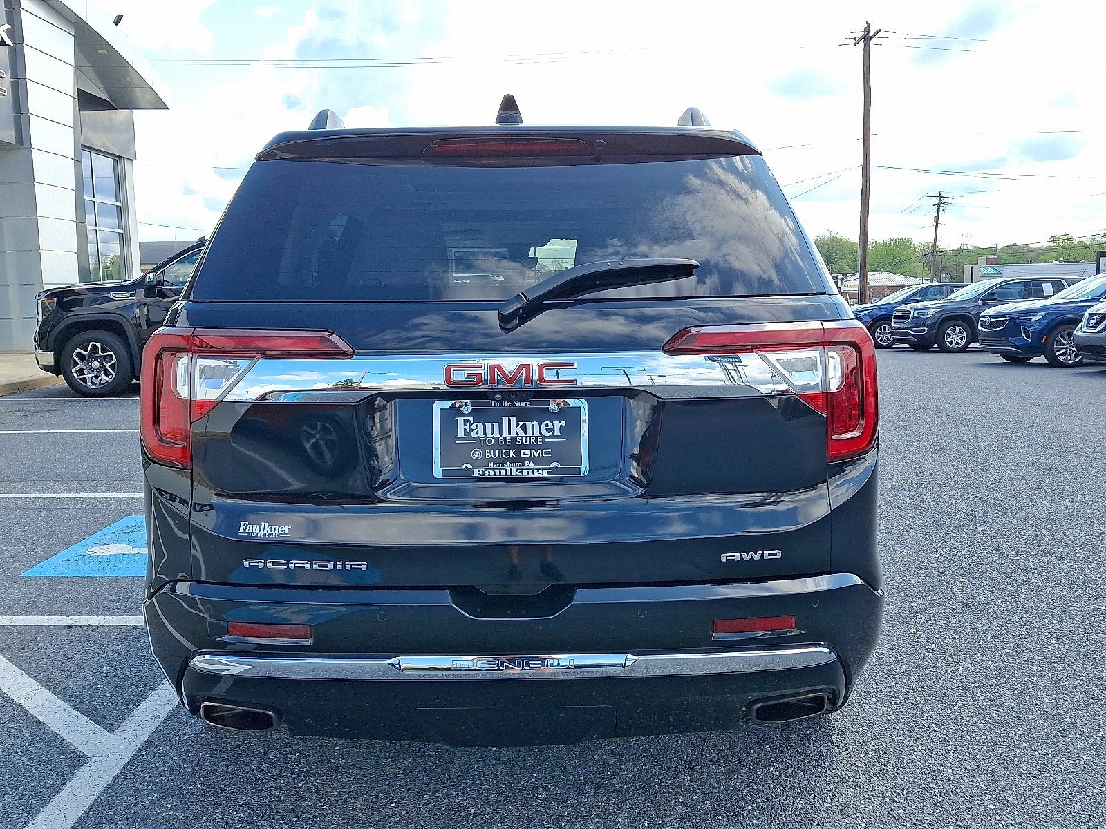 2021 GMC Acadia Denali