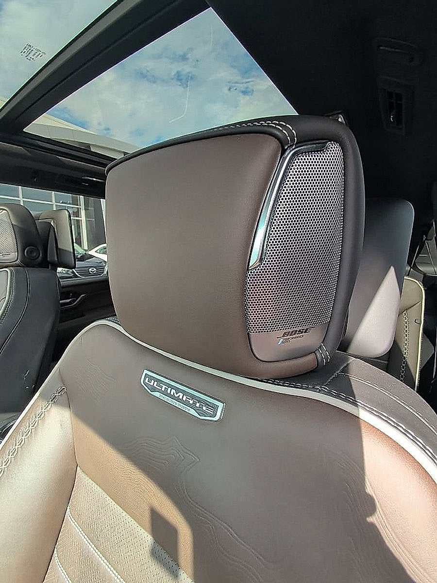 2025 GMC Yukon Denali Ultimate