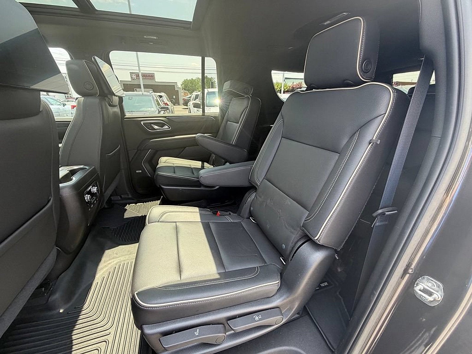 2021 GMC Yukon XL SLT