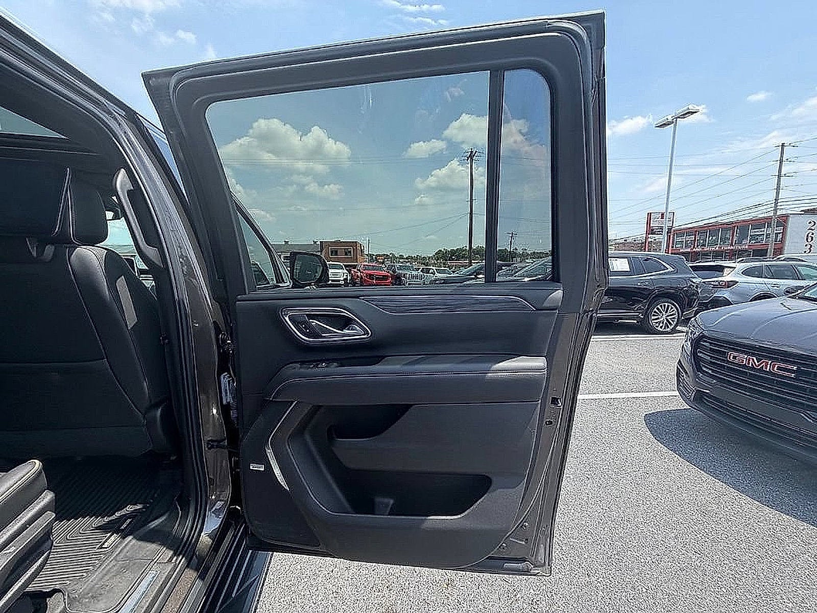 2021 GMC Yukon XL SLT