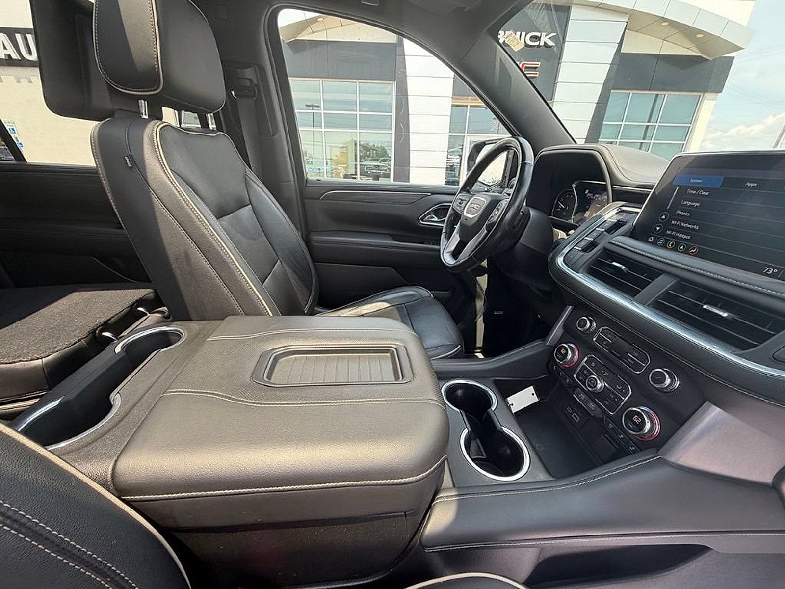2021 GMC Yukon XL SLT