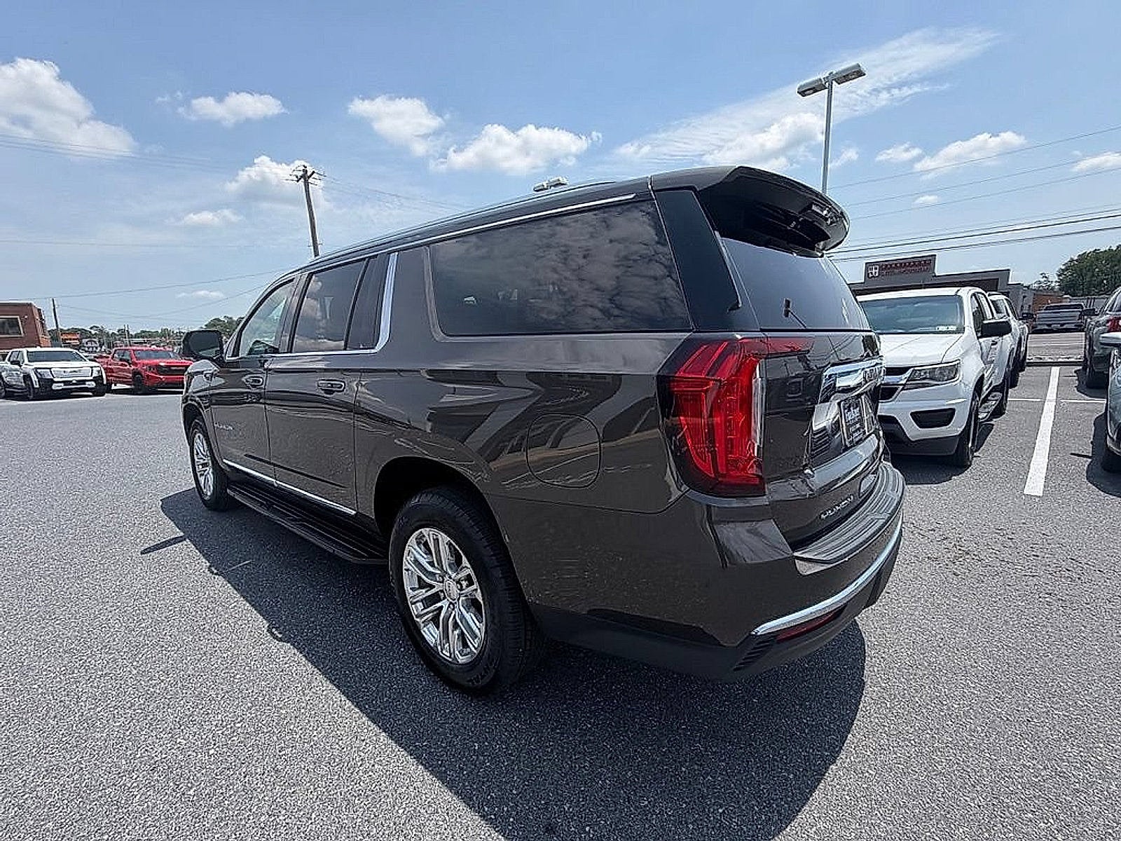 2021 GMC Yukon XL SLT