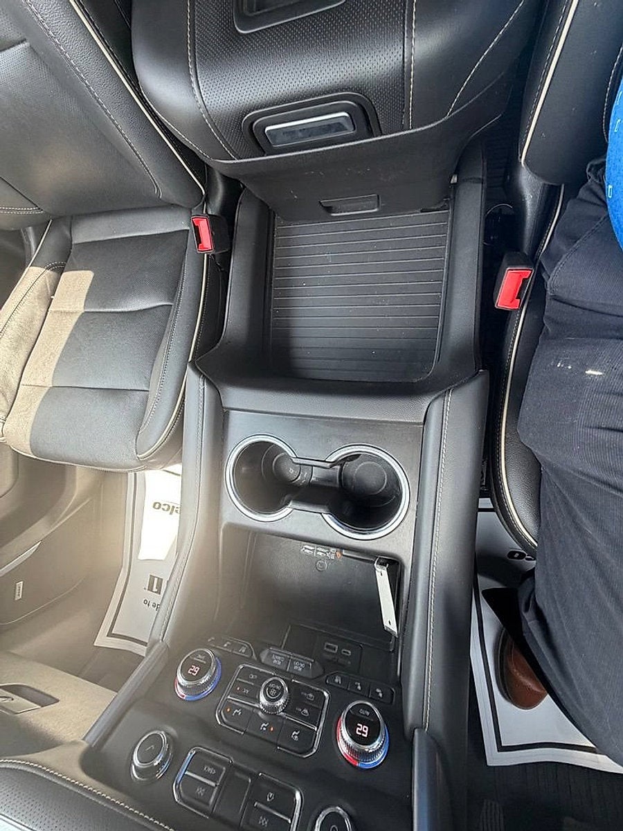 2021 GMC Yukon XL SLT
