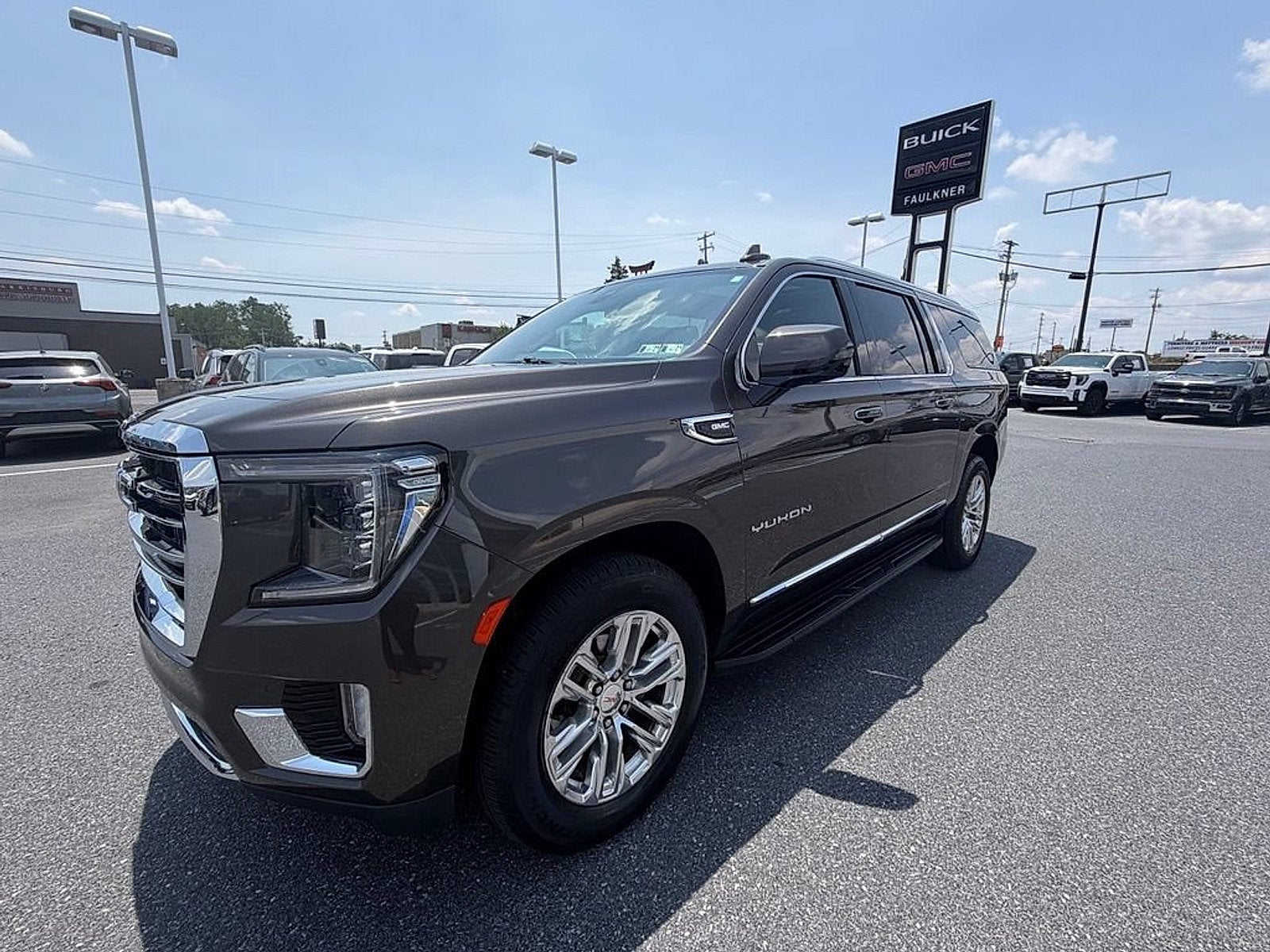 2021 GMC Yukon XL SLT