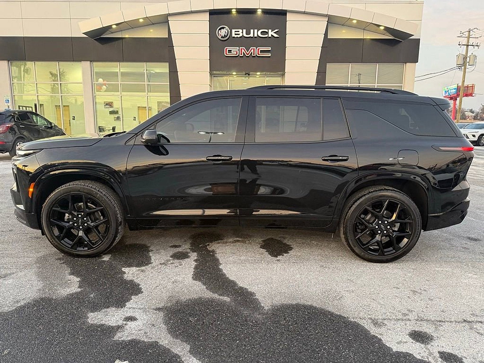 2024 Chevrolet Traverse RS