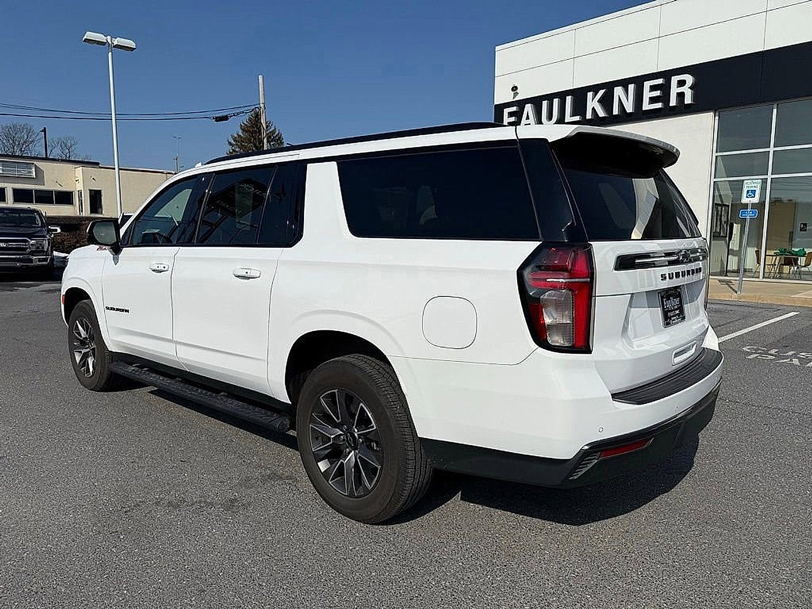 2021 Chevrolet Suburban Z71