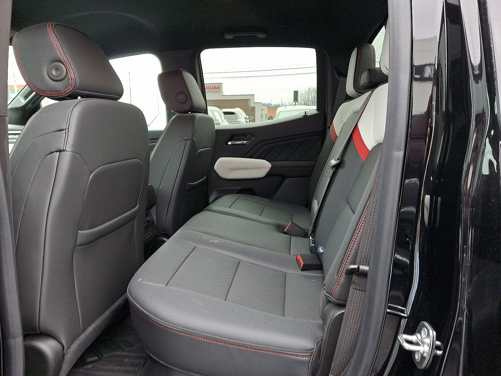 2024 GMC Canyon AT4X