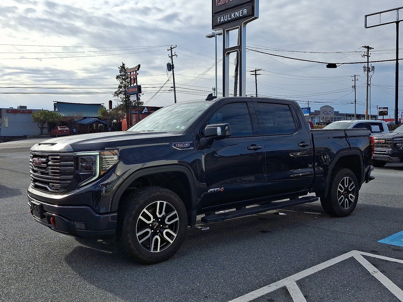 2023 GMC Sierra 1500 AT4
