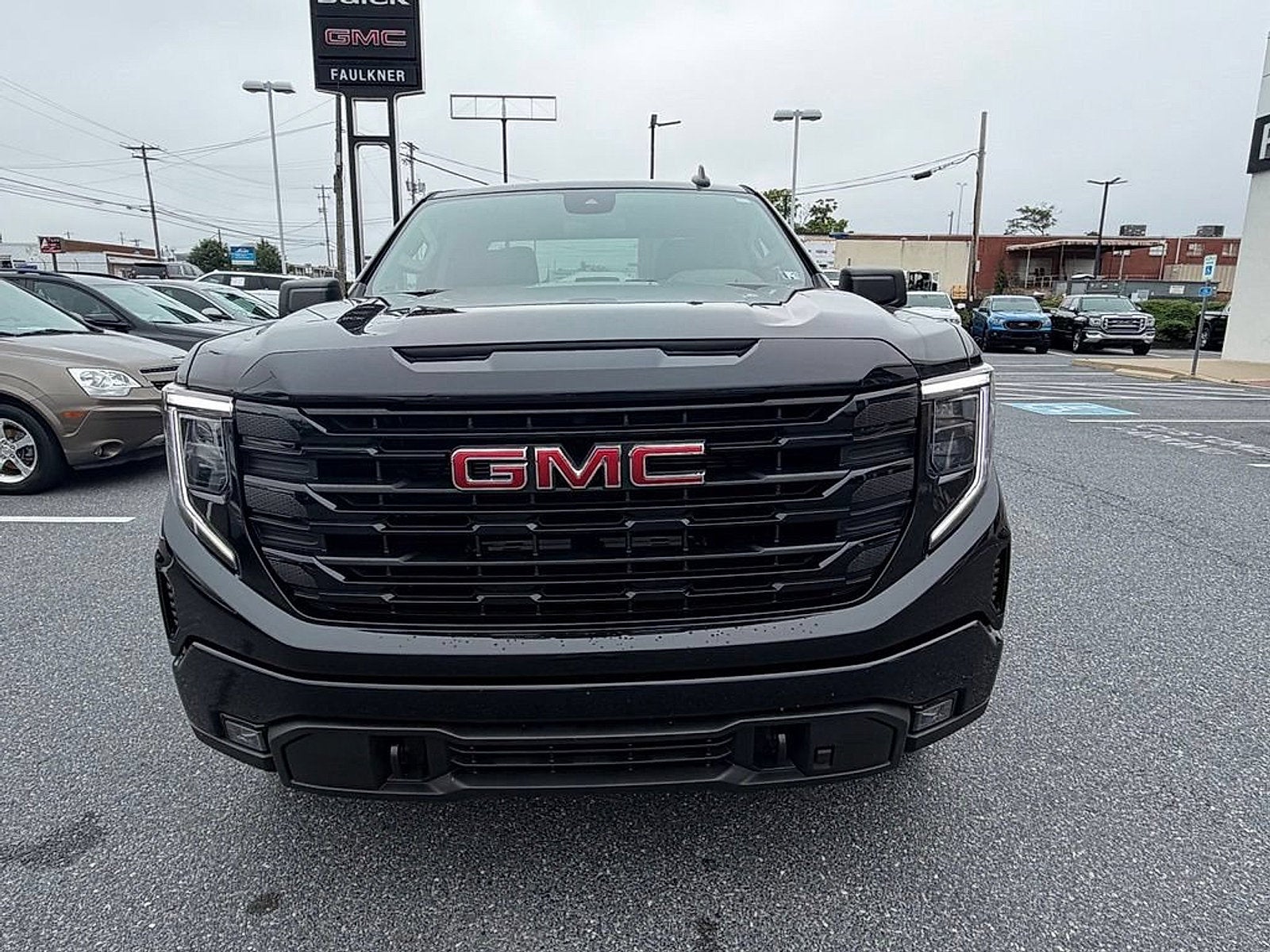 2023 GMC Sierra 1500 Elevation