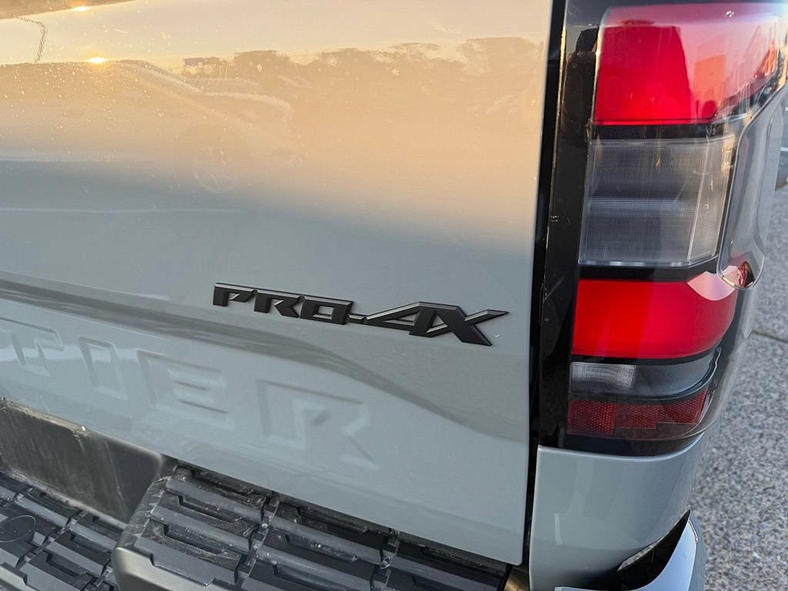 2024 Nissan Frontier Crew Cab PRO-4X 4x4