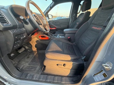 2024 Nissan Frontier Crew Cab PRO-4X 4x4