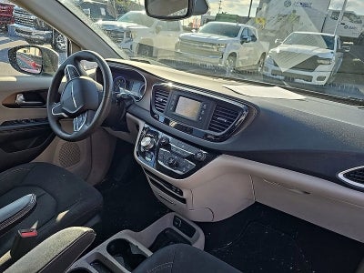 2017 Chrysler Pacifica LX