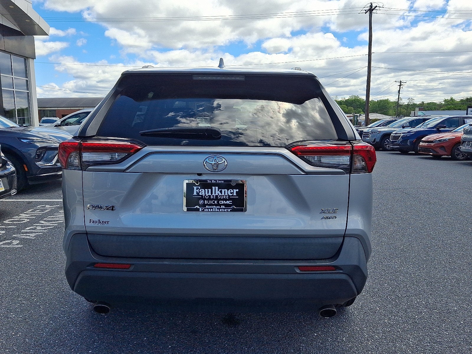 2021 Toyota RAV4 XLE