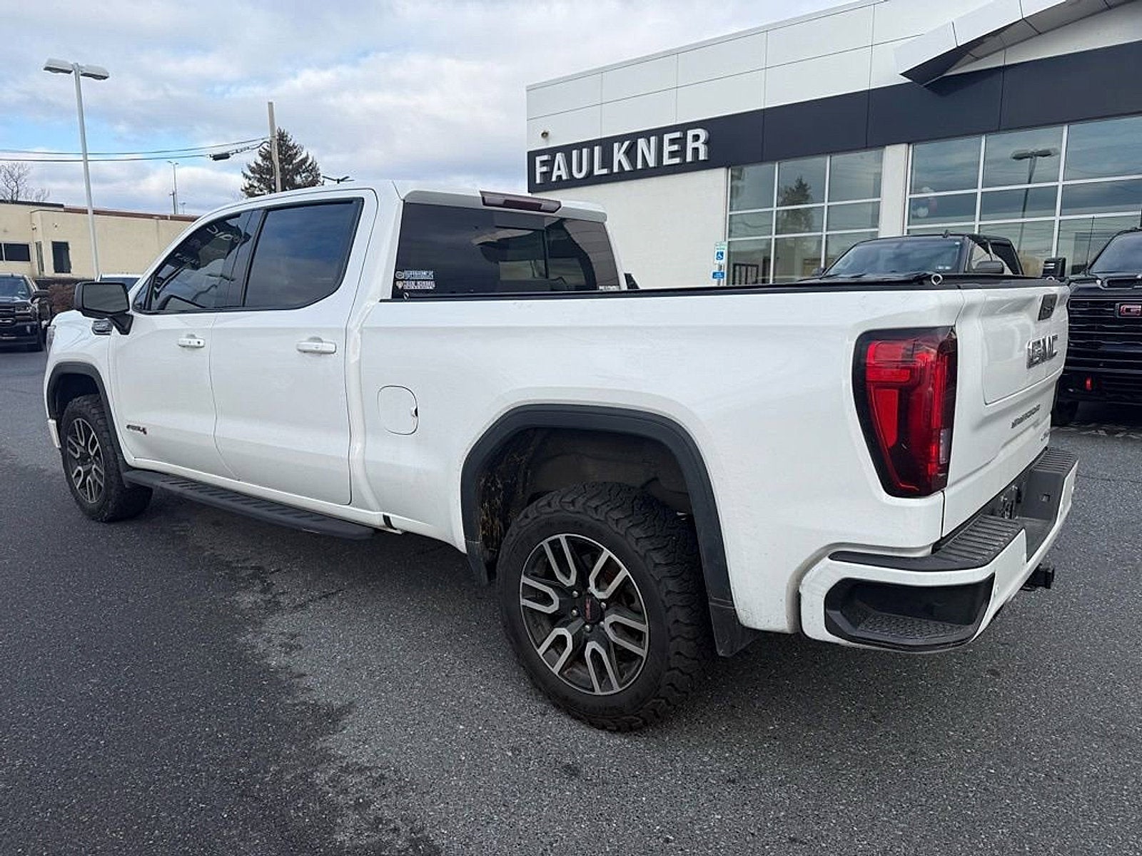2021 GMC Sierra 1500 AT4