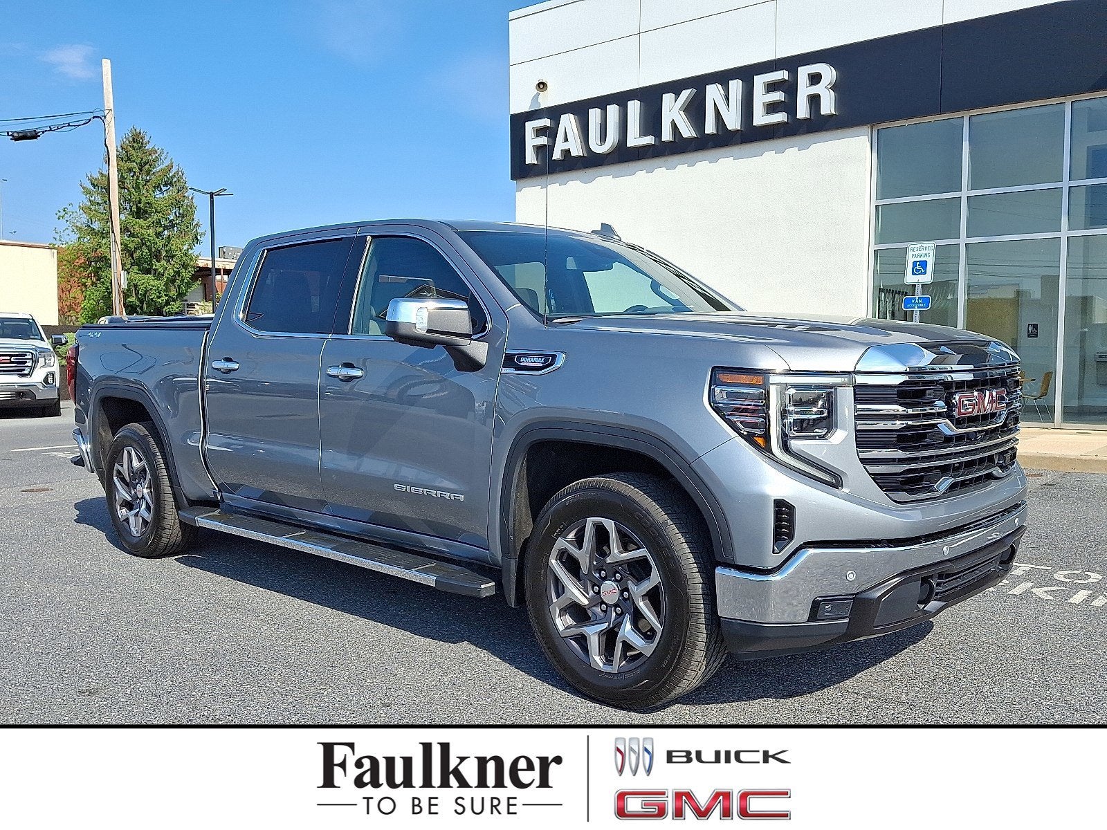 2024 GMC Sierra 1500 SLT