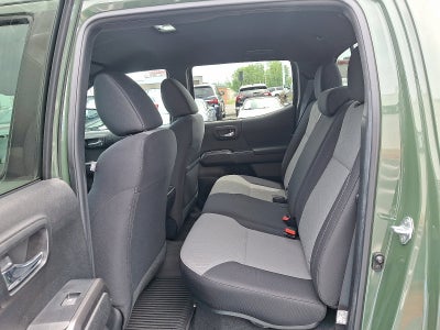 2022 Toyota Tacoma 4WD SR