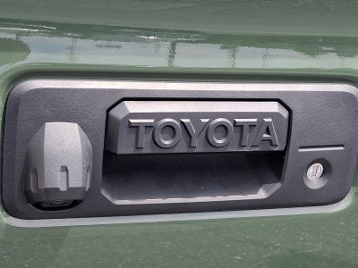 2022 Toyota Tacoma 4WD SR