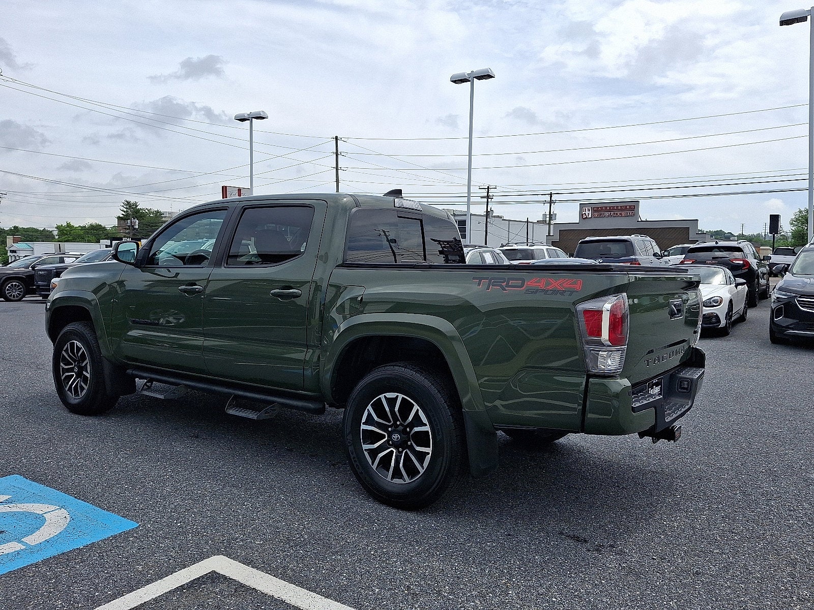 2022 Toyota Tacoma 4WD SR
