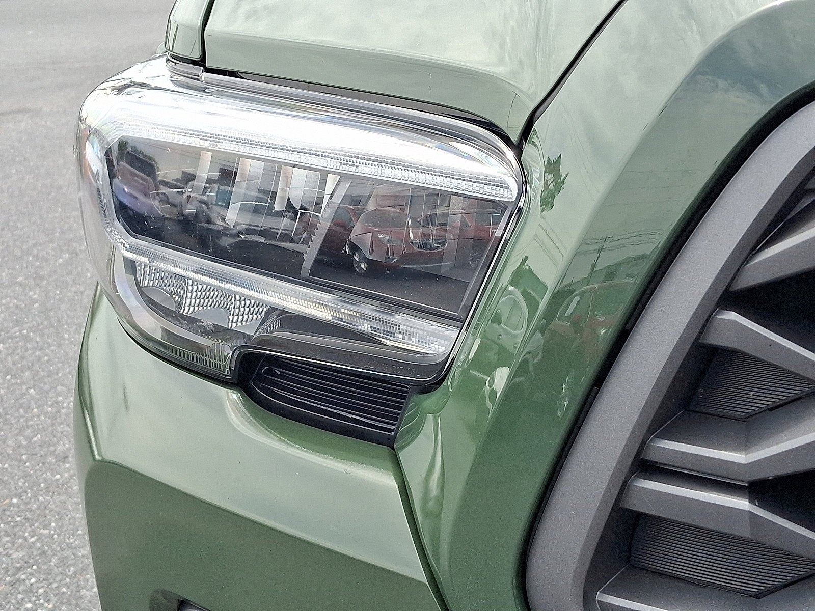 2022 Toyota Tacoma 4WD SR