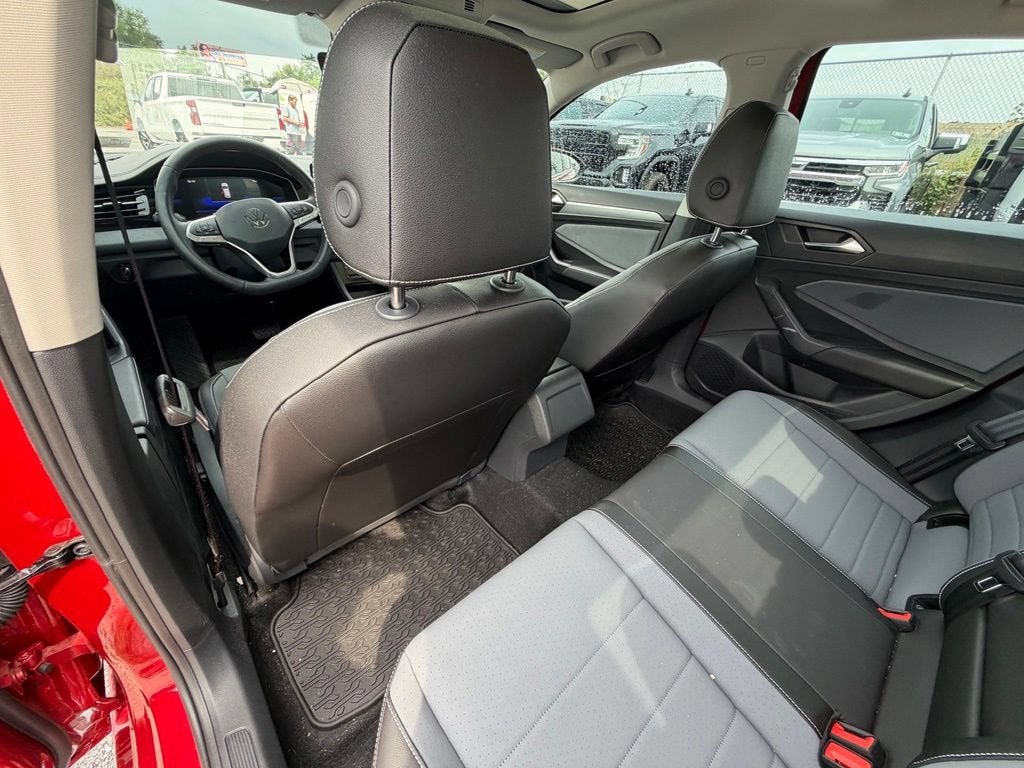 2025 Volkswagen Jetta 1.5T SE