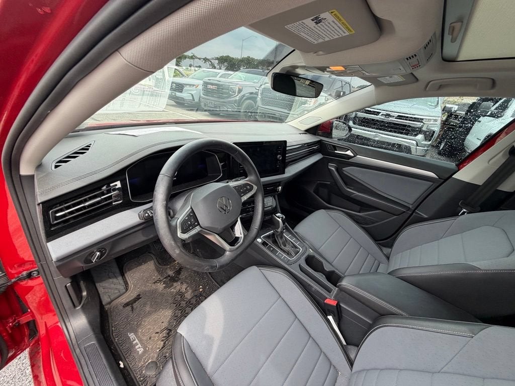 2025 Volkswagen Jetta 1.5T SE