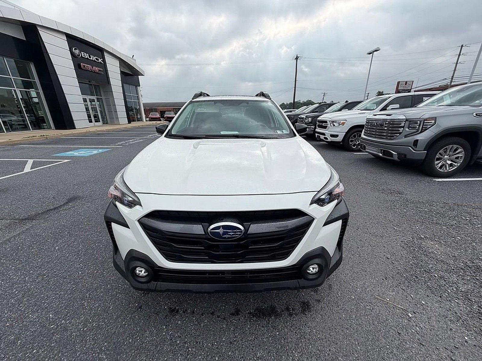 2025 Subaru Outback Premium