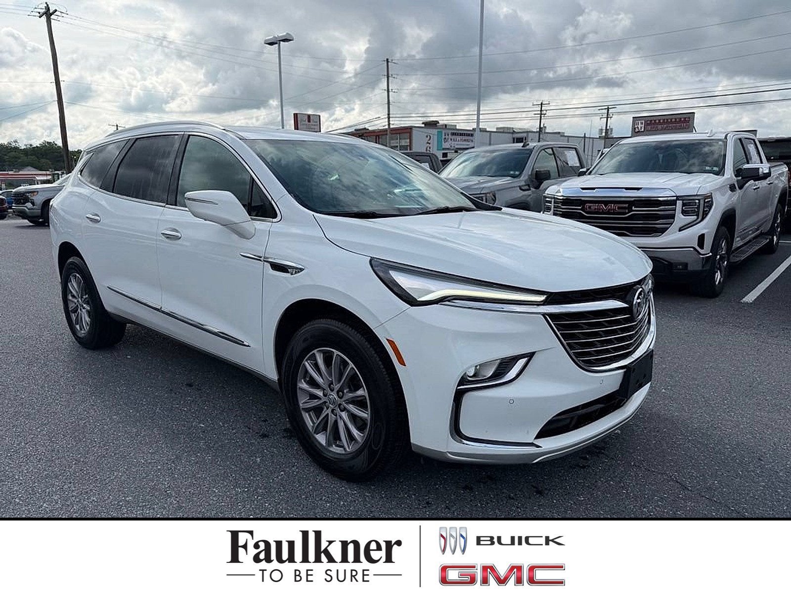 2023 Buick Enclave Premium