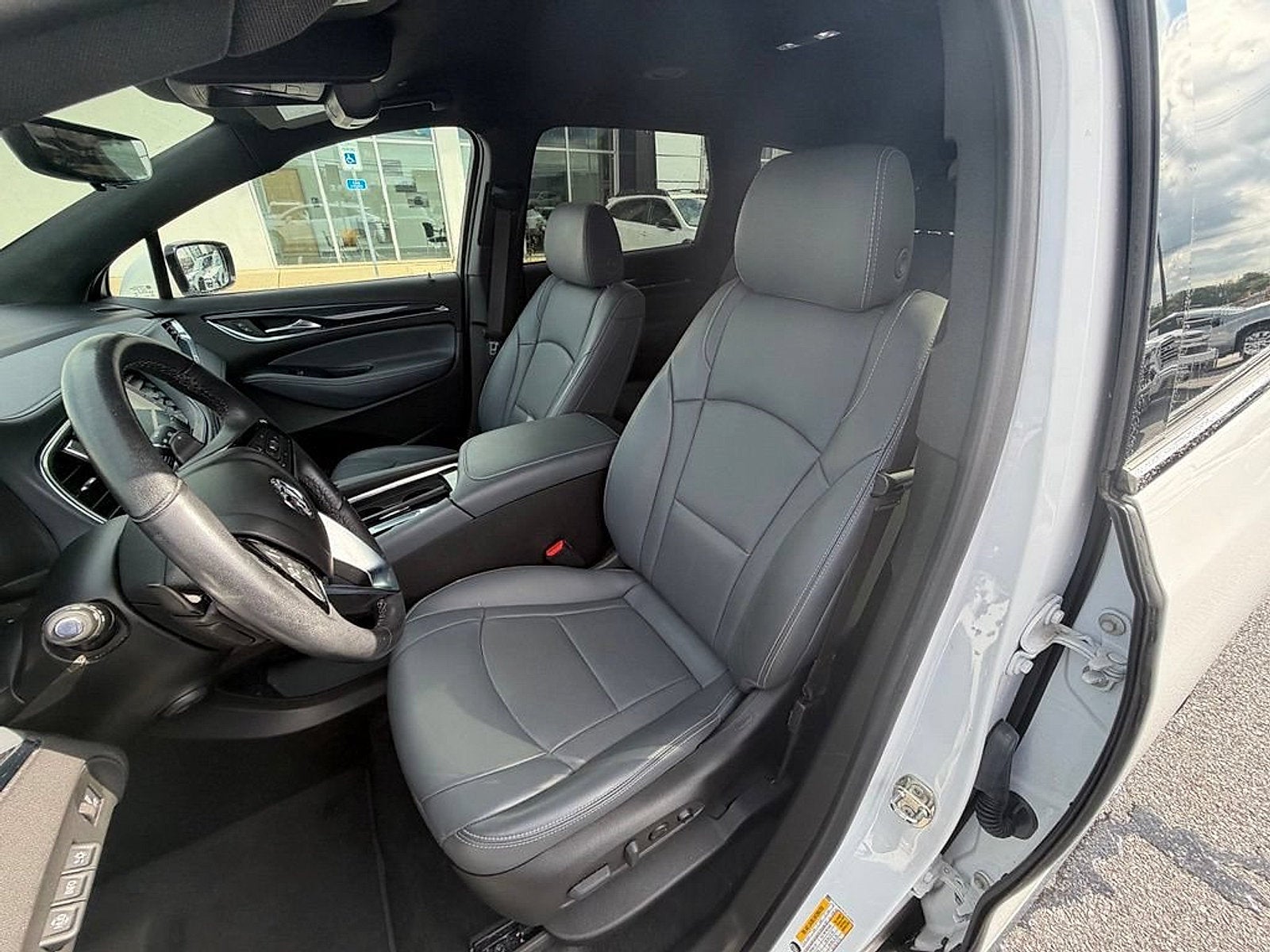2023 Buick Enclave Premium