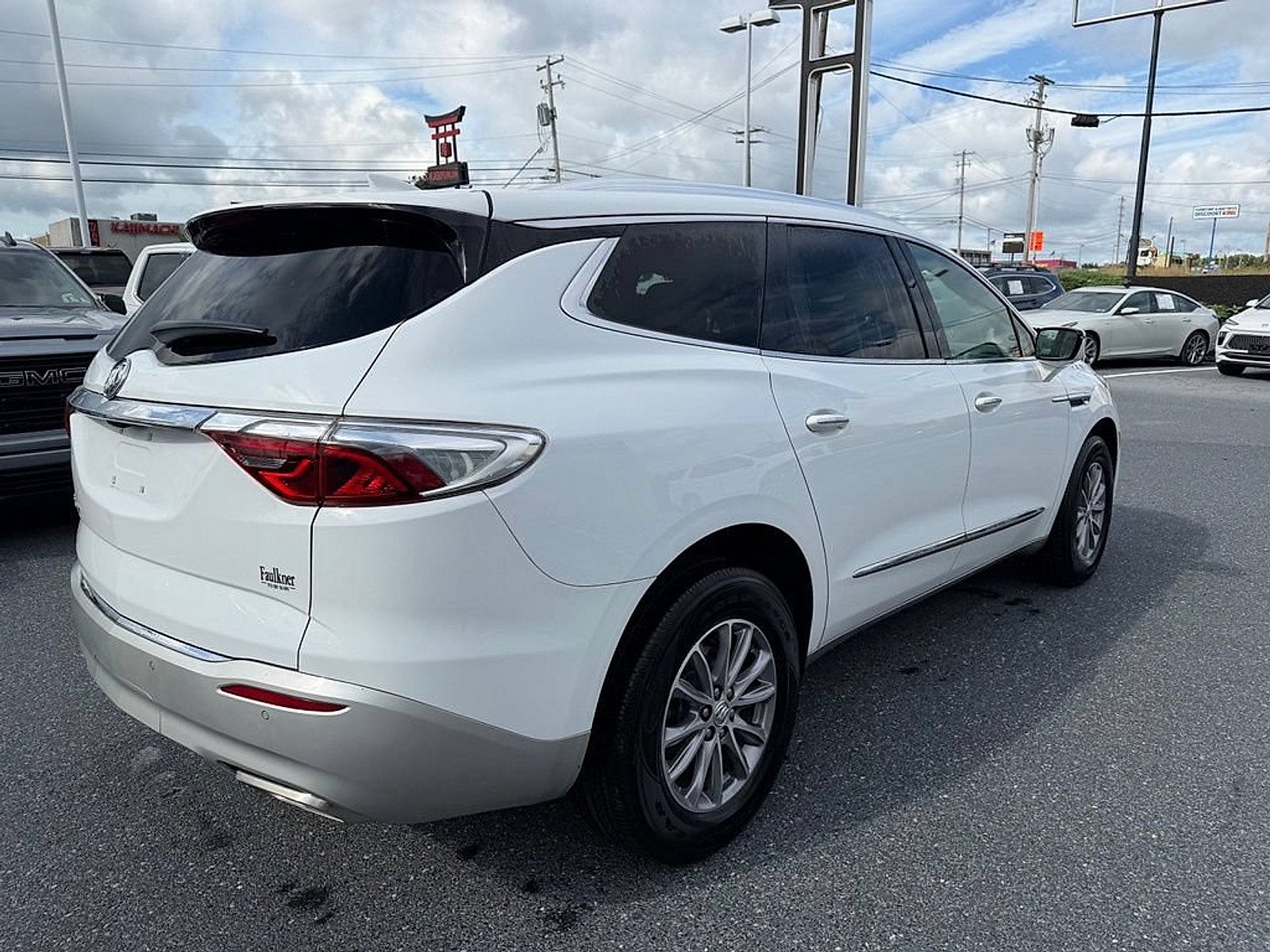 2023 Buick Enclave Premium