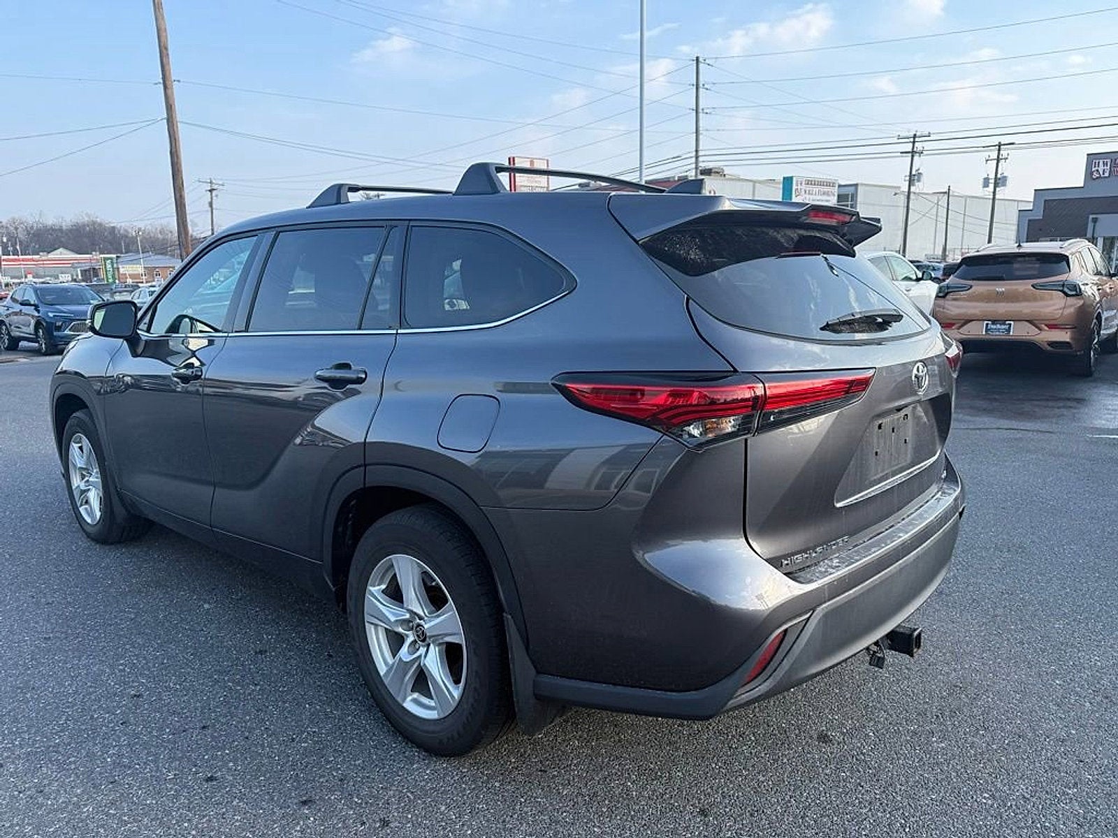 2022 Toyota Highlander L