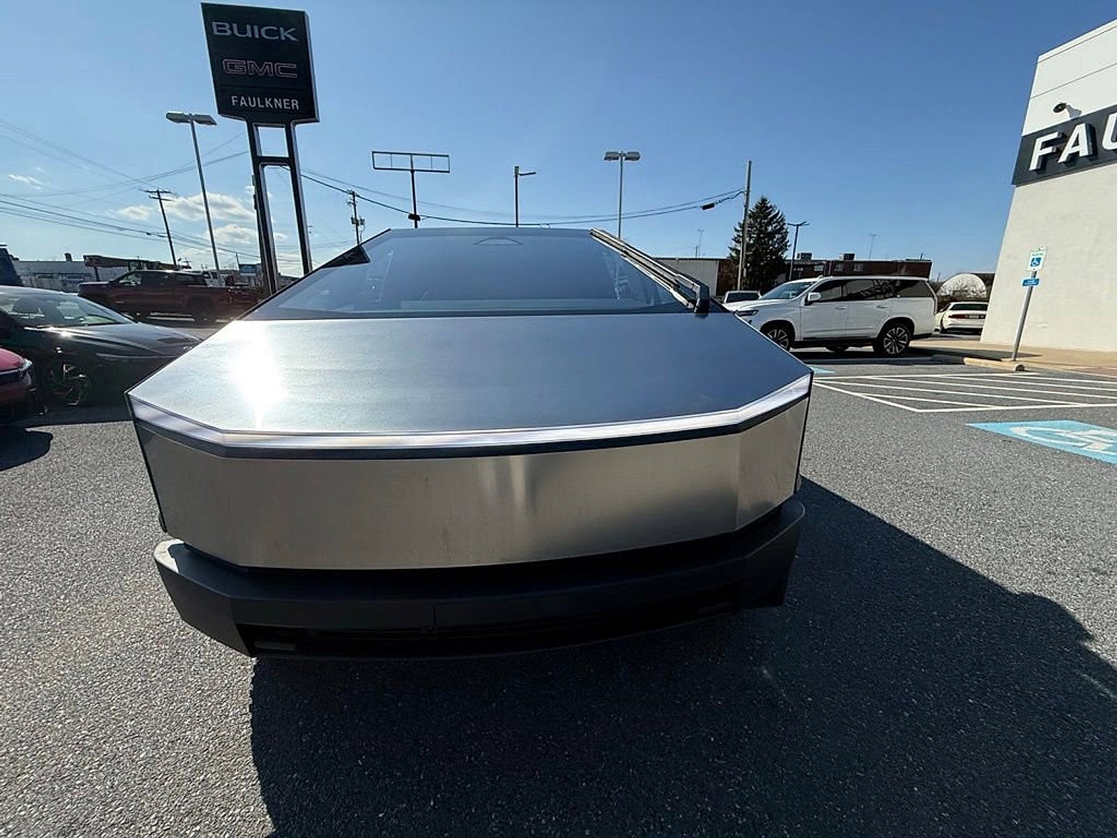 2025 Tesla Cybertruck Cyberbeast