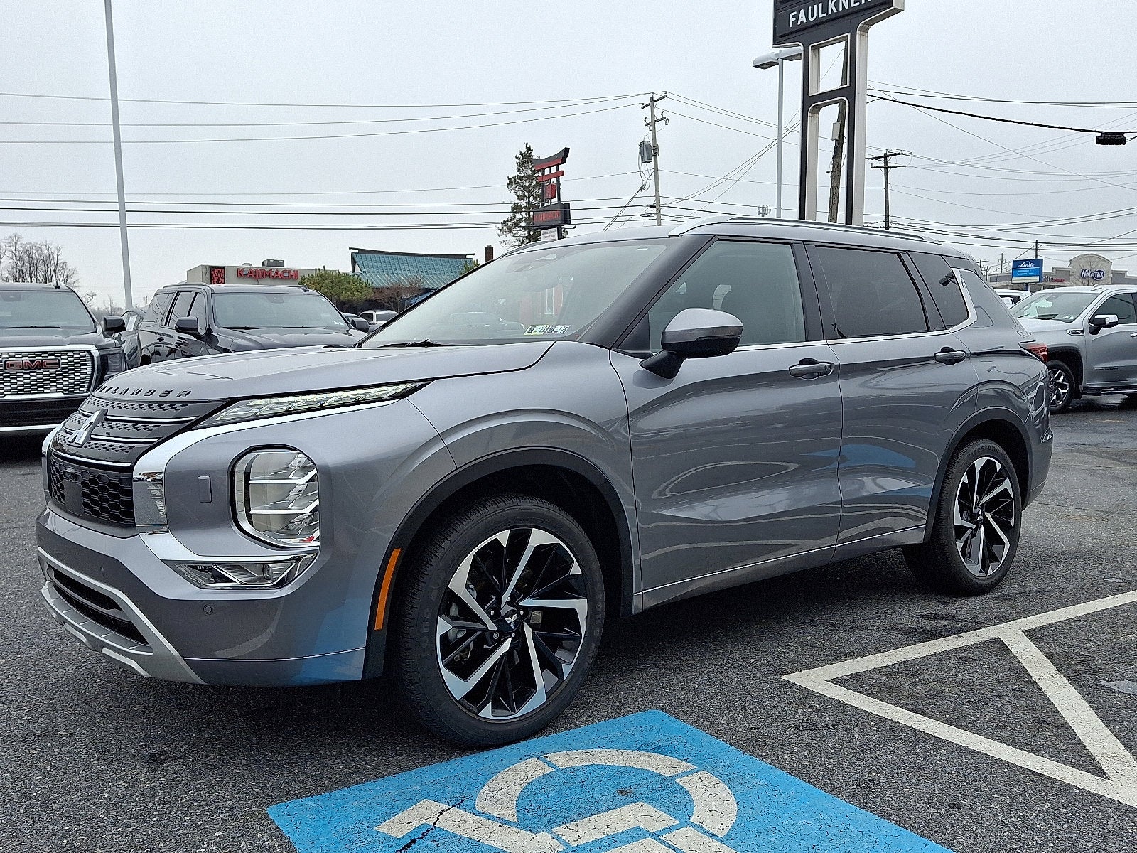 2022 Mitsubishi Outlander SEL