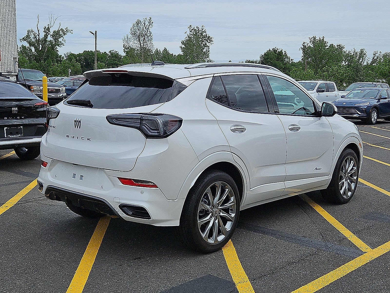 2025 Buick Encore GX Avenir