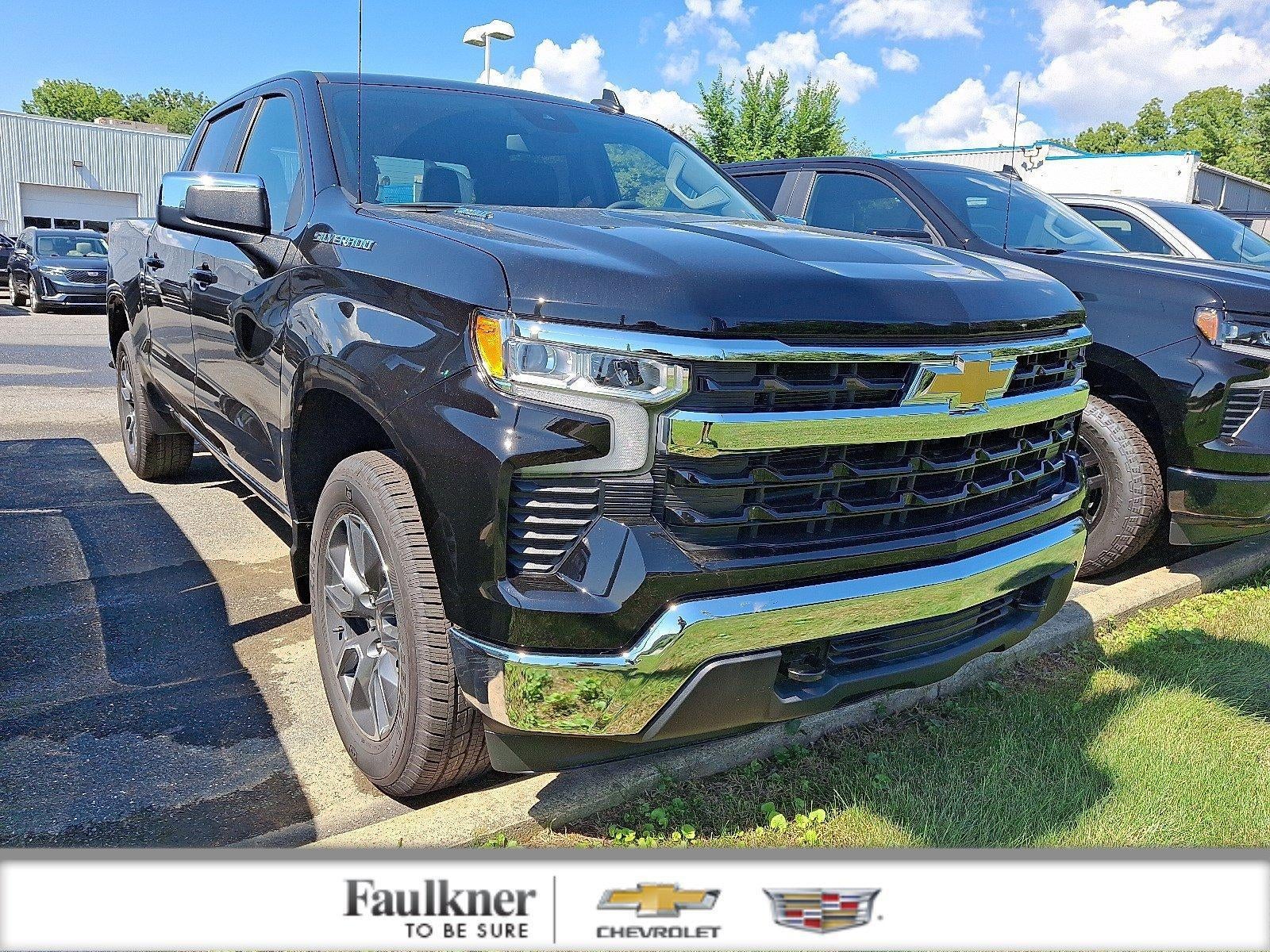 2026 Chevrolet Silverado 1500 Crew Cab Short Box 4-Wheel Drive LT 2FL