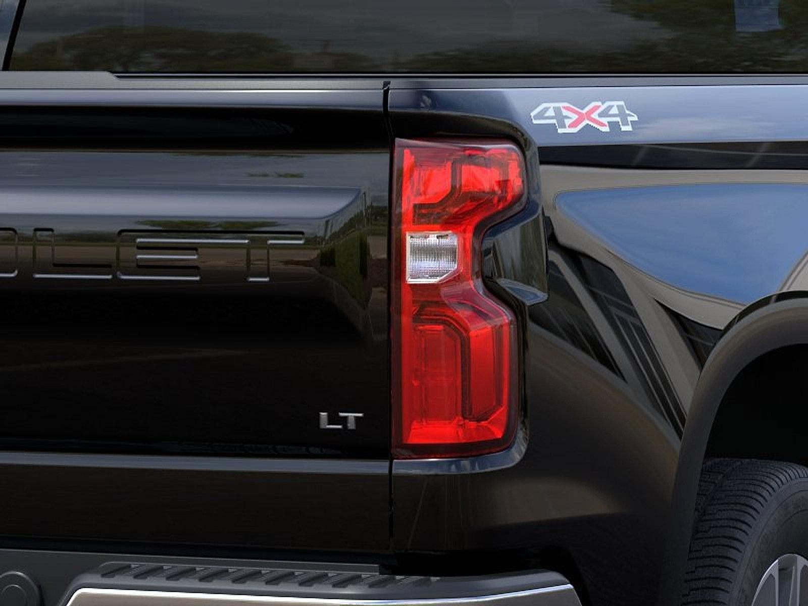 2026 Chevrolet Silverado 1500 Crew Cab Short Box 4-Wheel Drive LT 2FL