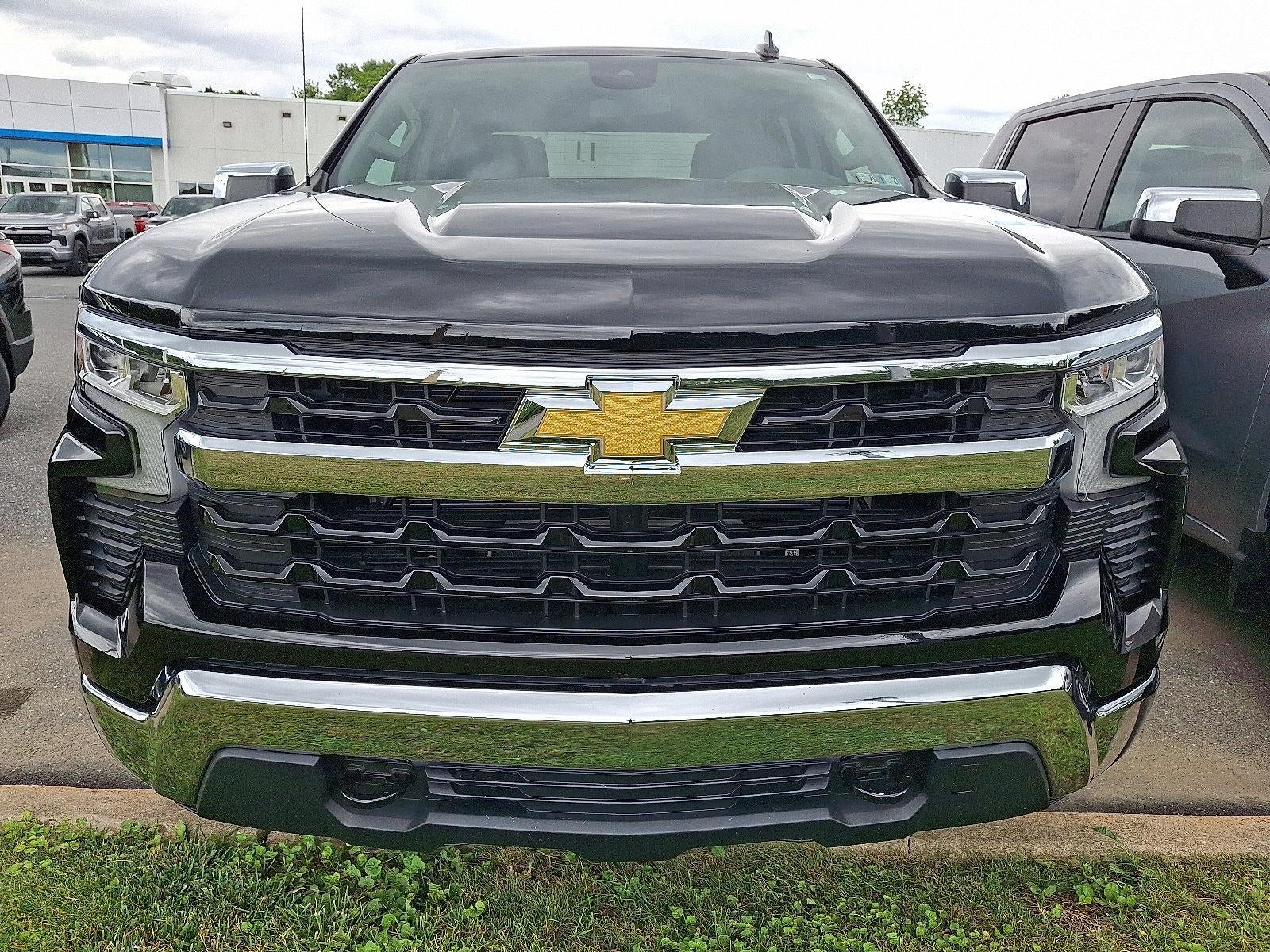 2026 Chevrolet Silverado 1500 Crew Cab Short Box 4-Wheel Drive LT 2FL