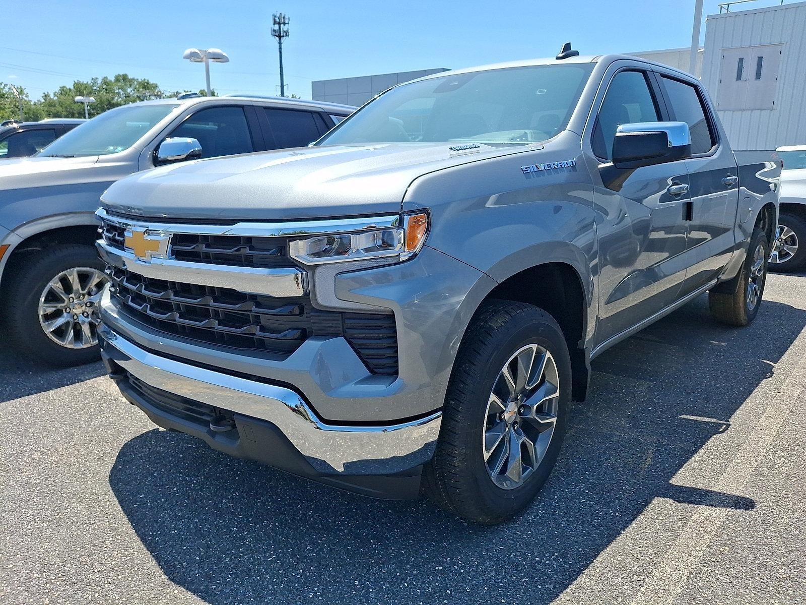 2026 Chevrolet Silverado 1500 Crew Cab Short Box 4-Wheel Drive LT 2FL