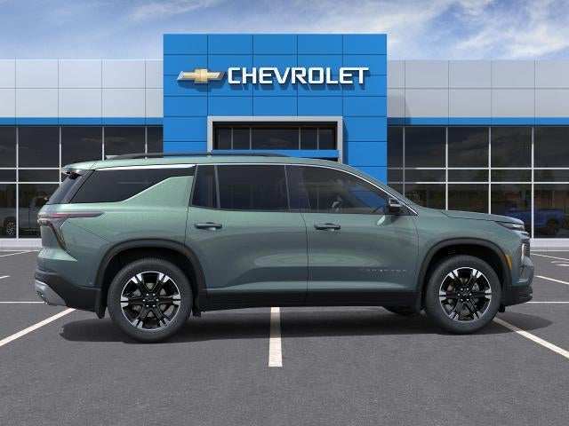 2027 Chevrolet Traverse LT w/2LT