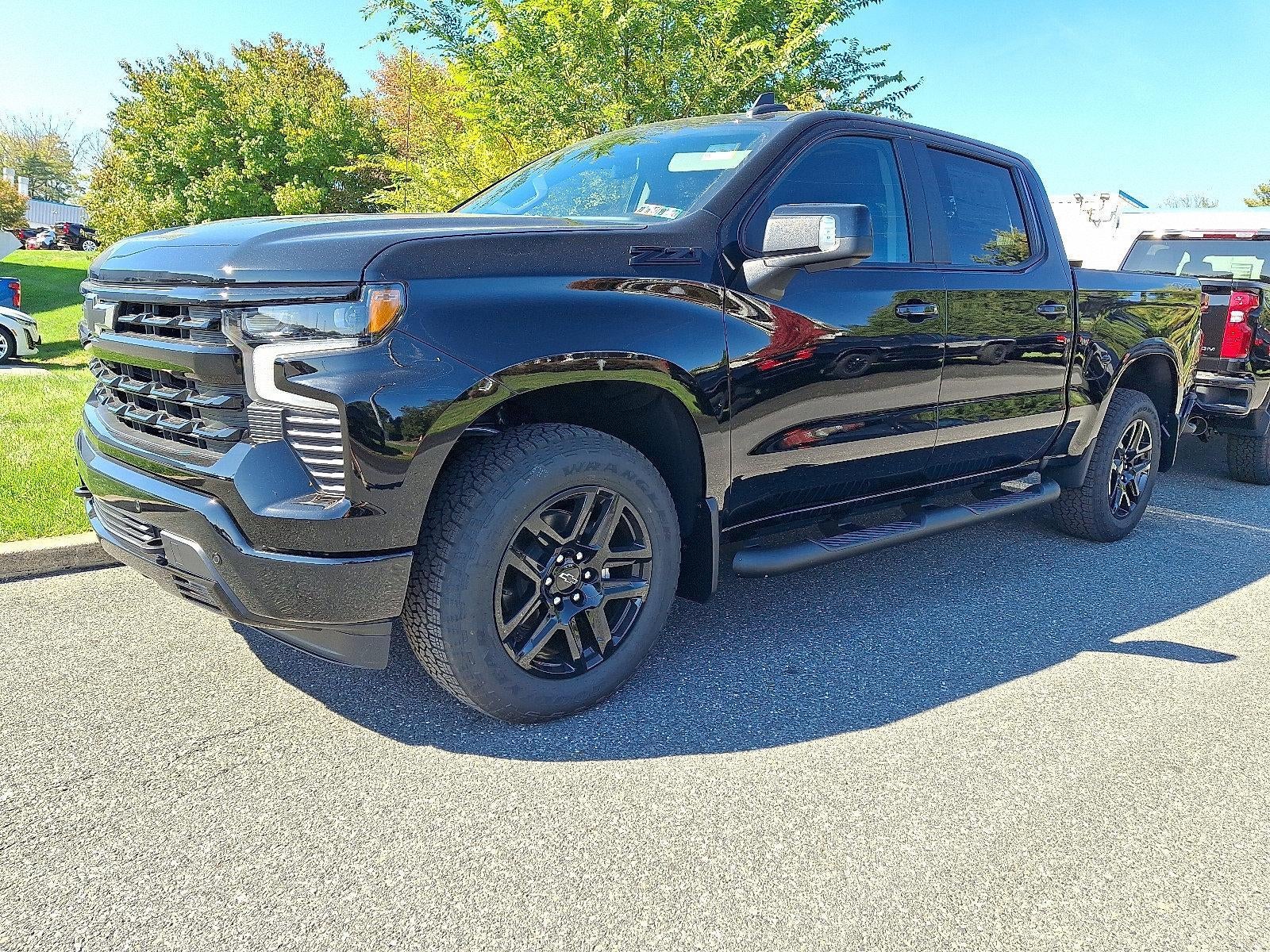 2026 Chevrolet Silverado 1500 Crew Cab Short Box 4-Wheel Drive RST