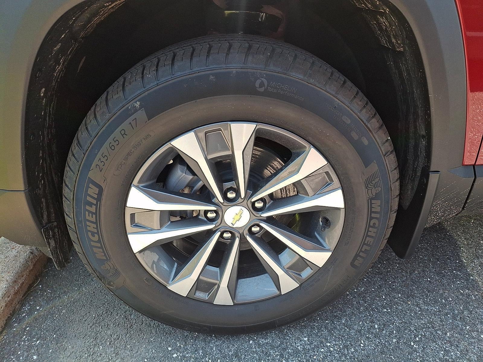 2027 Chevrolet Equinox AWD LT