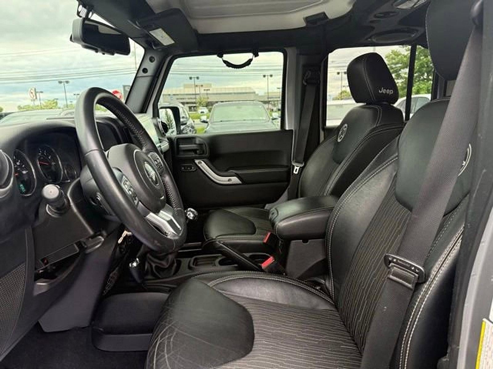 2014 Jeep Wrangler Unlimited 4WD 4dr Freedom Edition *Ltd Avail*