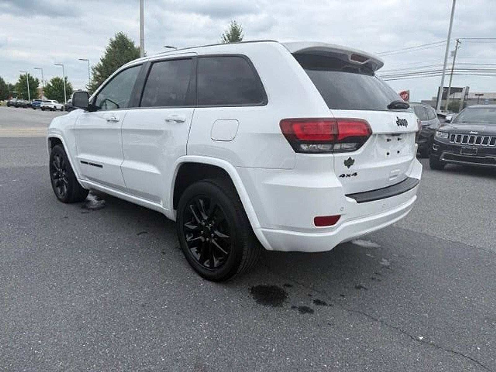 2021 Jeep Grand Cherokee Laredo X 4x4