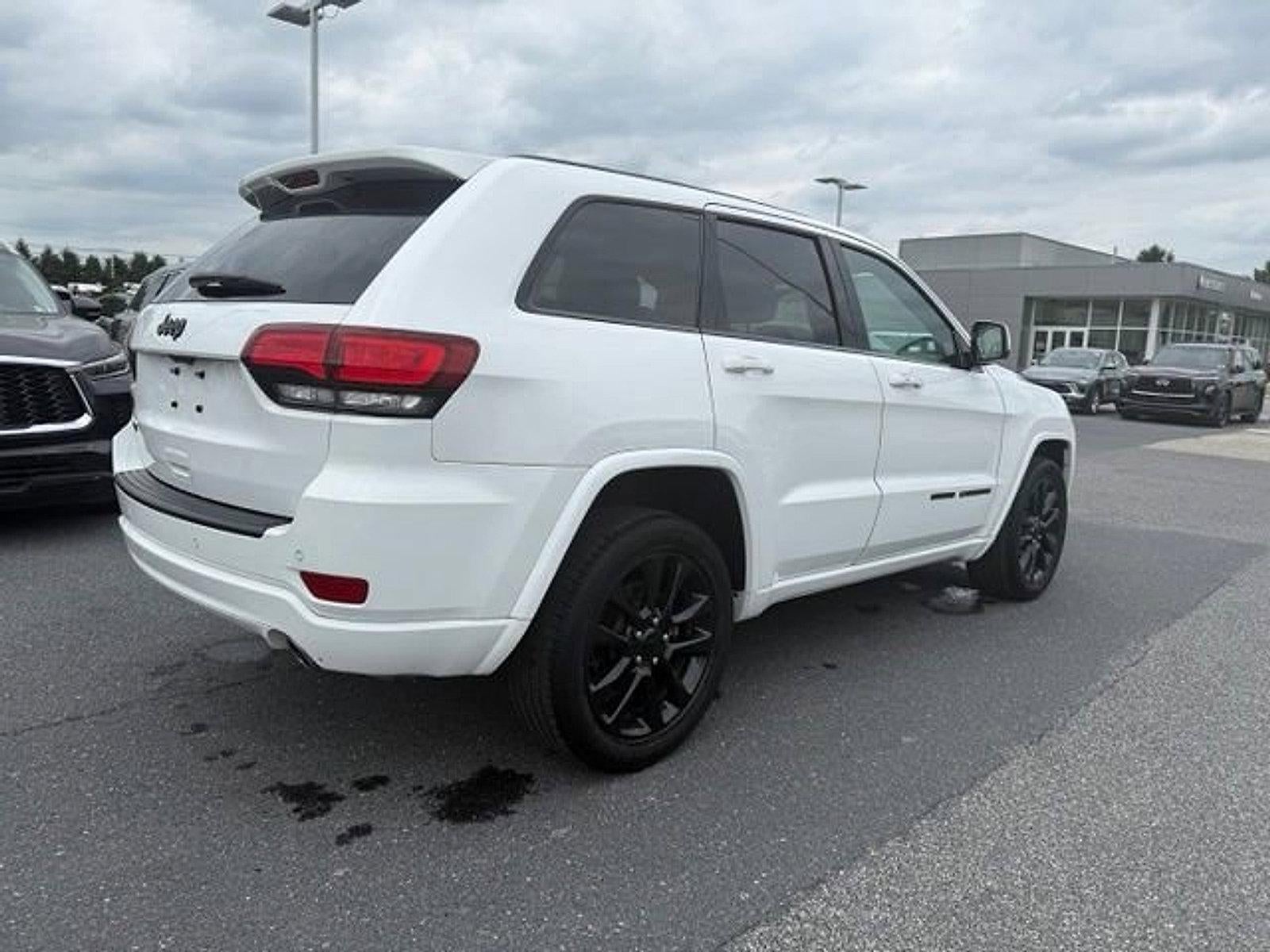 2021 Jeep Grand Cherokee Laredo X 4x4