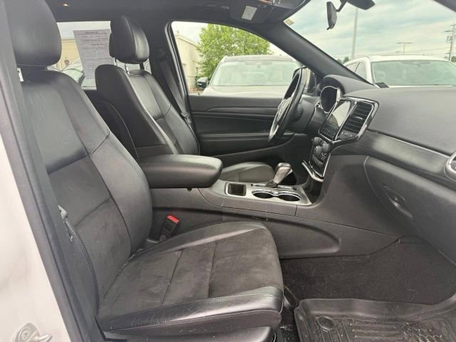 2021 Jeep Grand Cherokee Laredo X 4x4