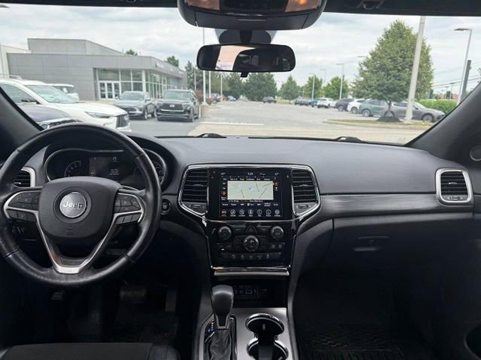 2021 Jeep Grand Cherokee Laredo X 4x4