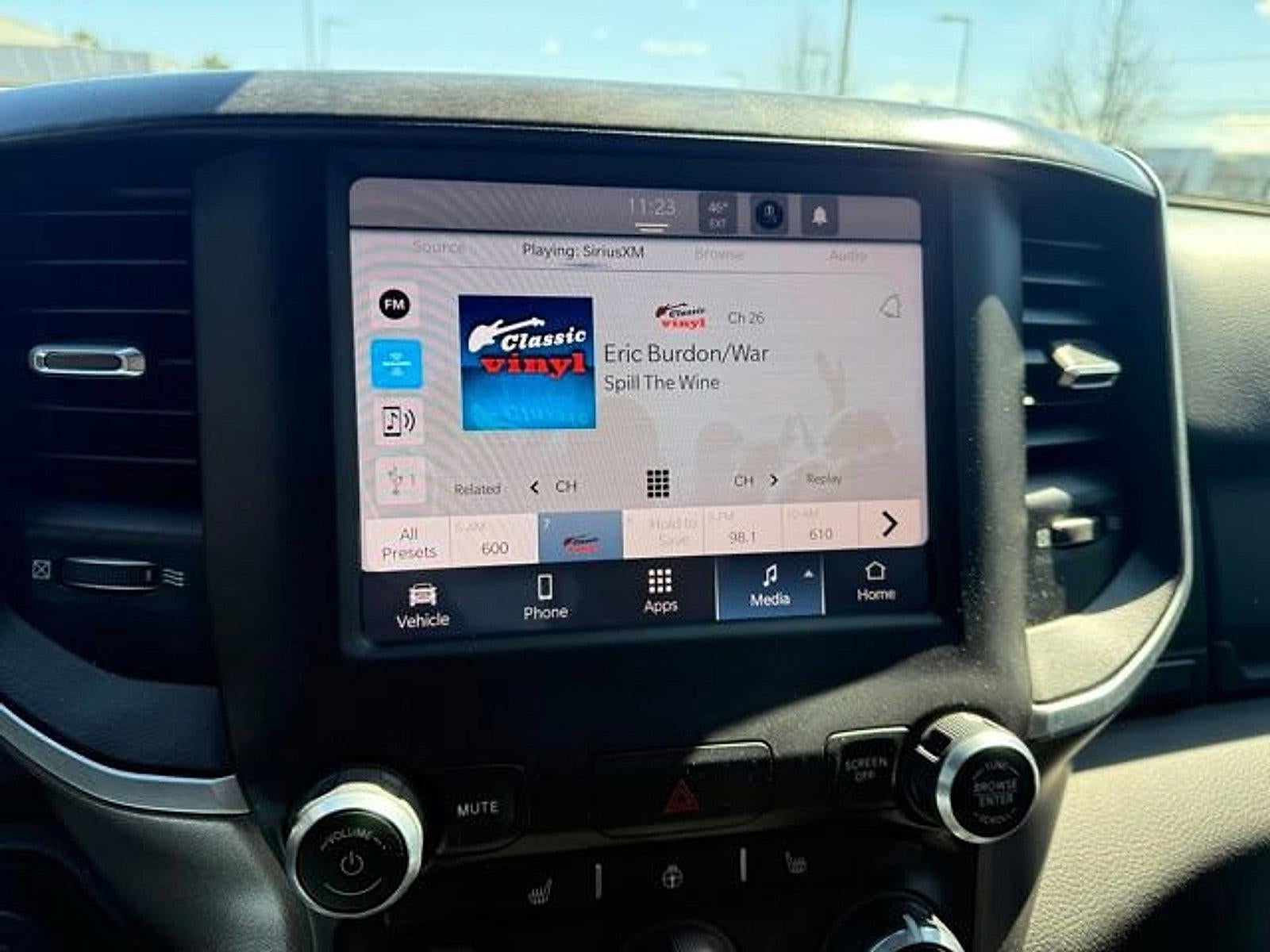 2023 RAM 1500 Big Horn 4x4 Crew Cab 5'7" Box